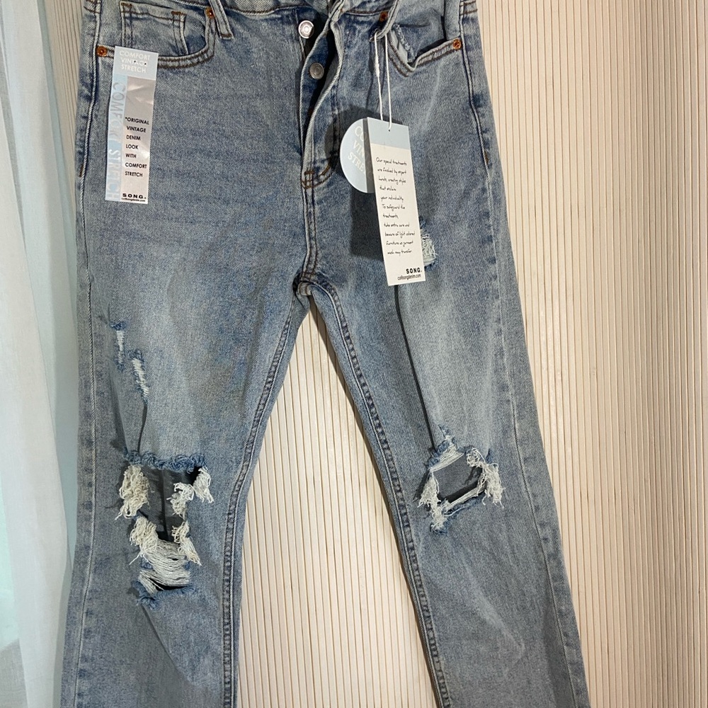 Women’s Jean. Song comfort vintage stretch fit  5 /27
